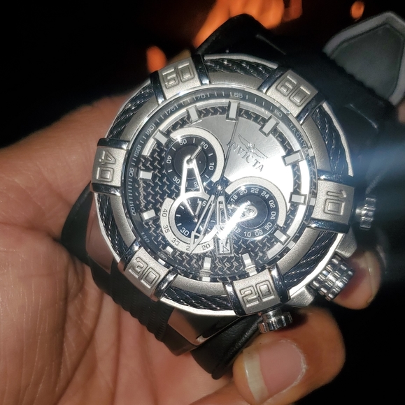 Men Invicta - Picture 2 of 5